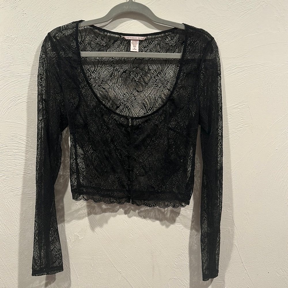 Never worn VS lacey going out top!